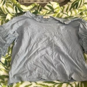 Brand new needs to be ironed Ed I will do it I got some boxes and will be there